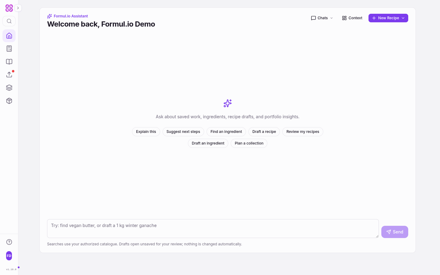 Ассистент Formul.io на дашборде: подсказки действий, включая «Спланировать коллекцию», и поле для вопроса о сохранённых данных.